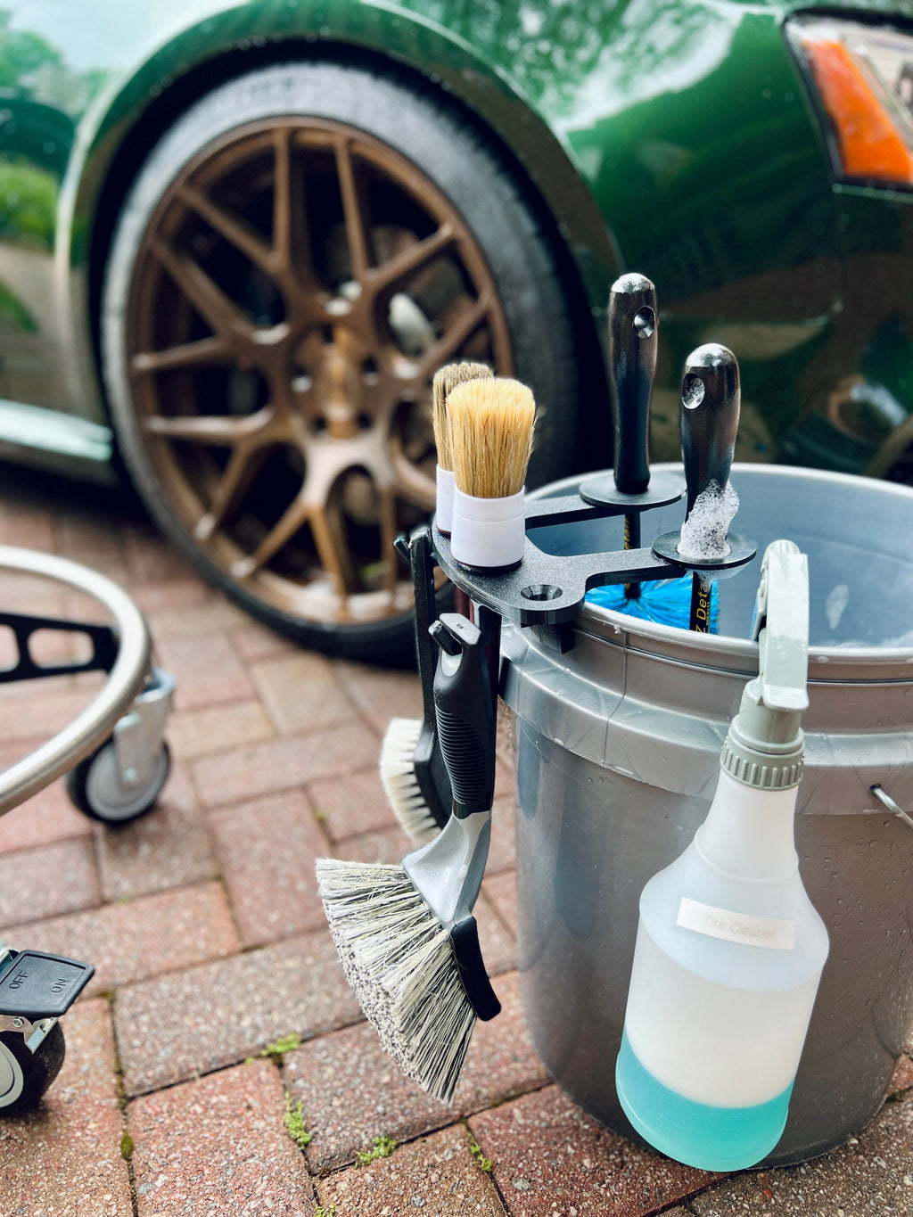 BucketCaddy Car Wash Brush Organizer