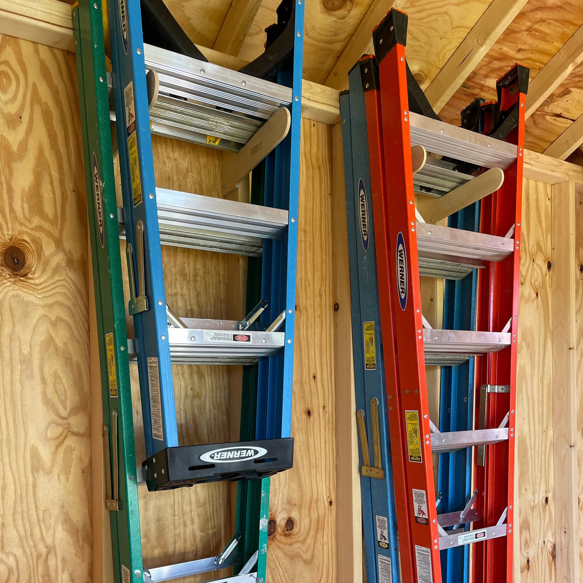 Step Ladder Storage Rack – Stud Mounted